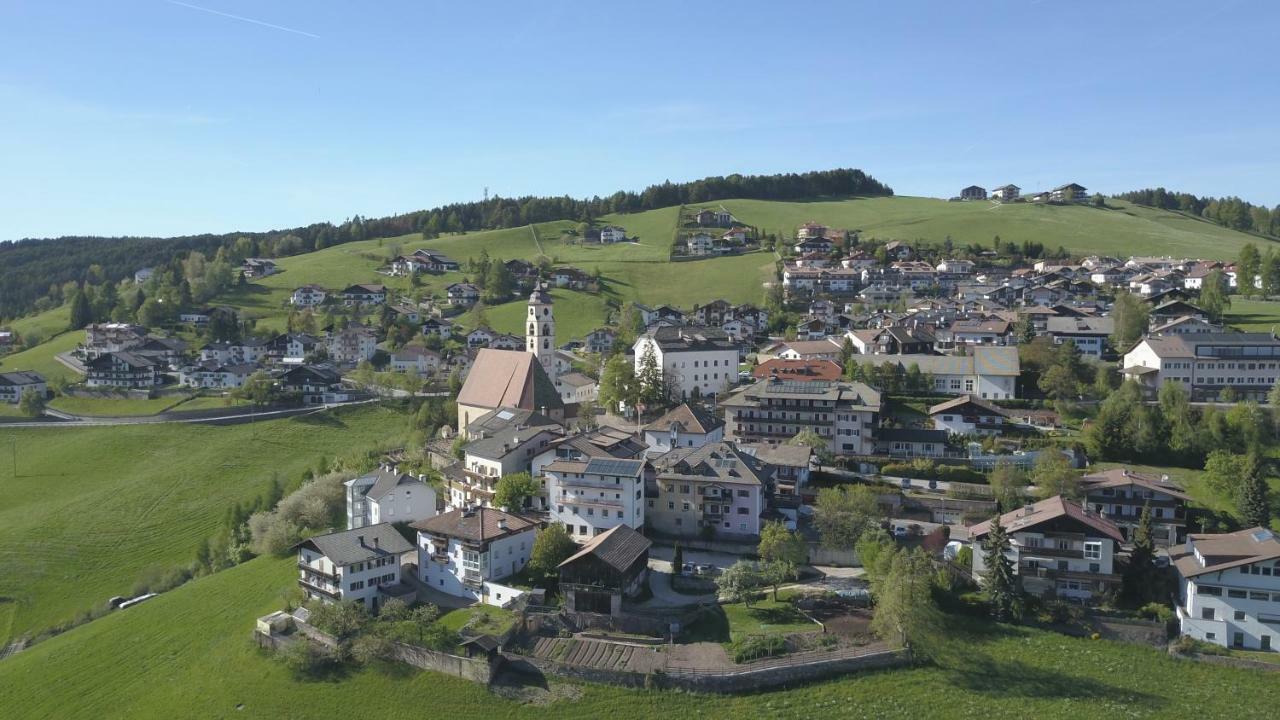 Gasthof Pension Roessl 노바포넨테 외부 사진